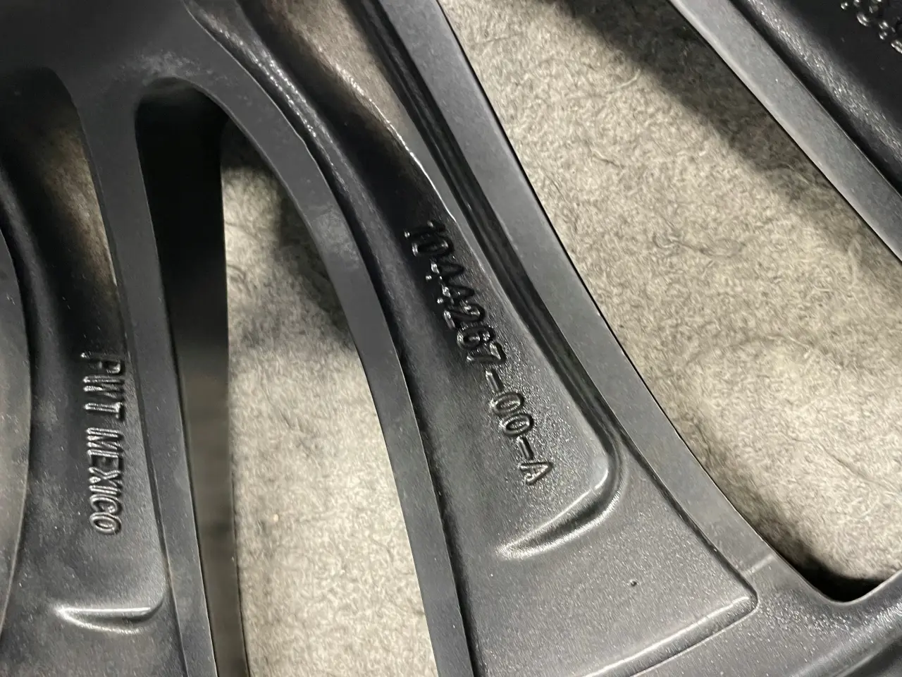 Billede 4 - ALUFÆLGE TESLA MODEL 3 UBERTURBINE 20"