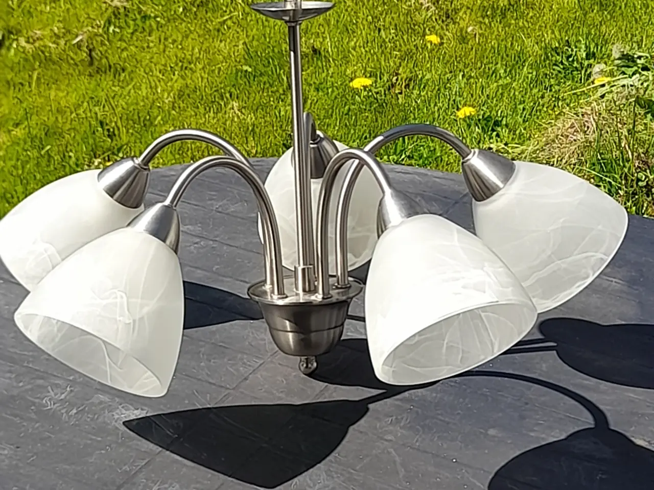Billede 1 - -kr100DecRabat. Lysekrone m 5 Lampetter E14 Max40W