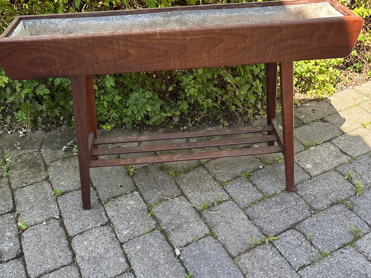 Billede 1 - Retro blomsterskjuler i teaktræ 