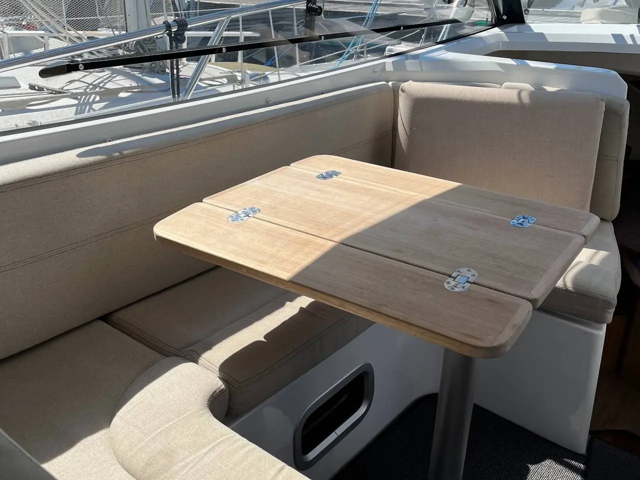 Billede 13 - Beneteau Antares 8.80 m/ 250hk Mercury