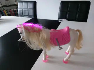 Barbie hest