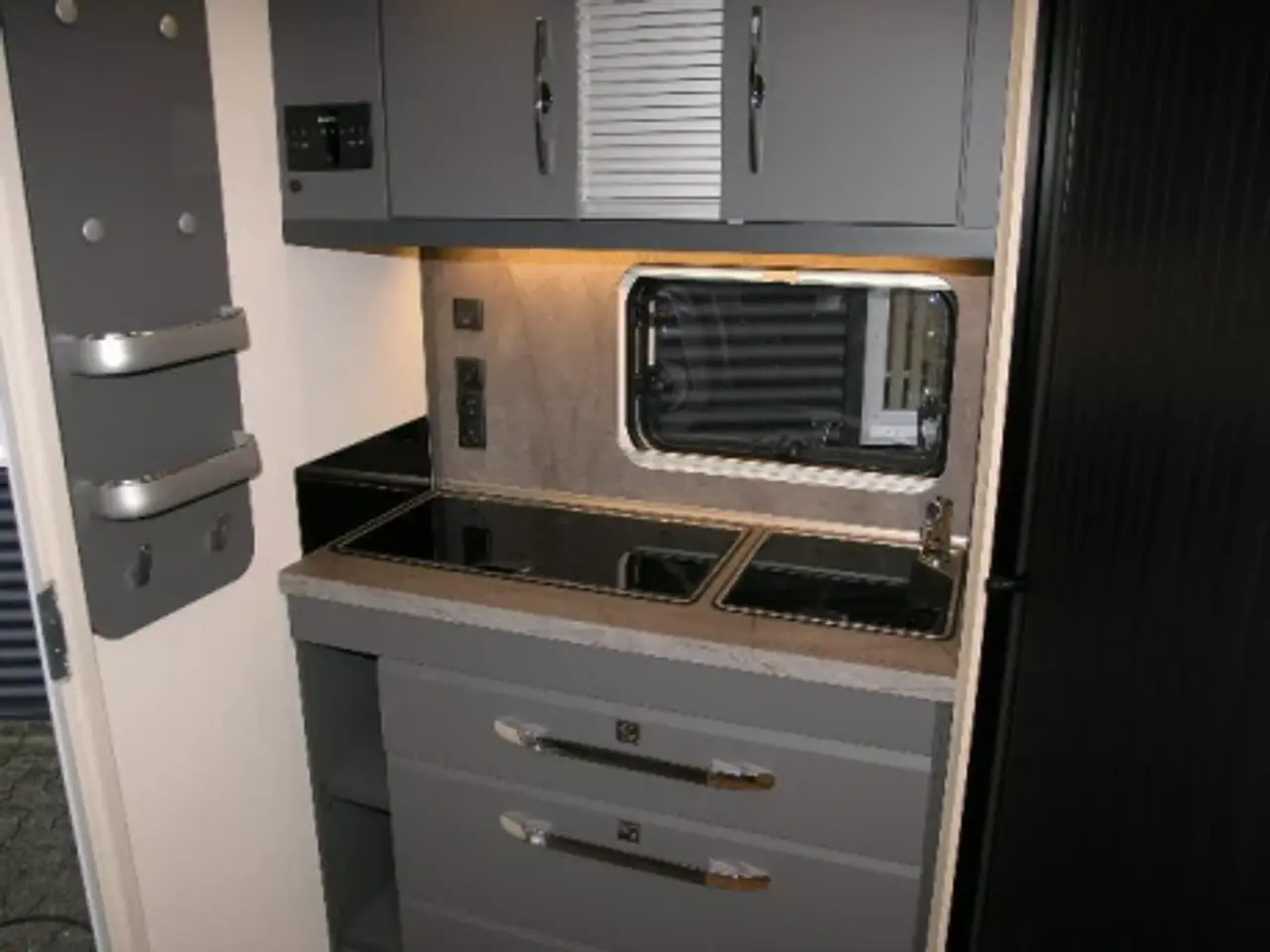 Billede 4 - Hobby De Luxe 460 SL DK Line