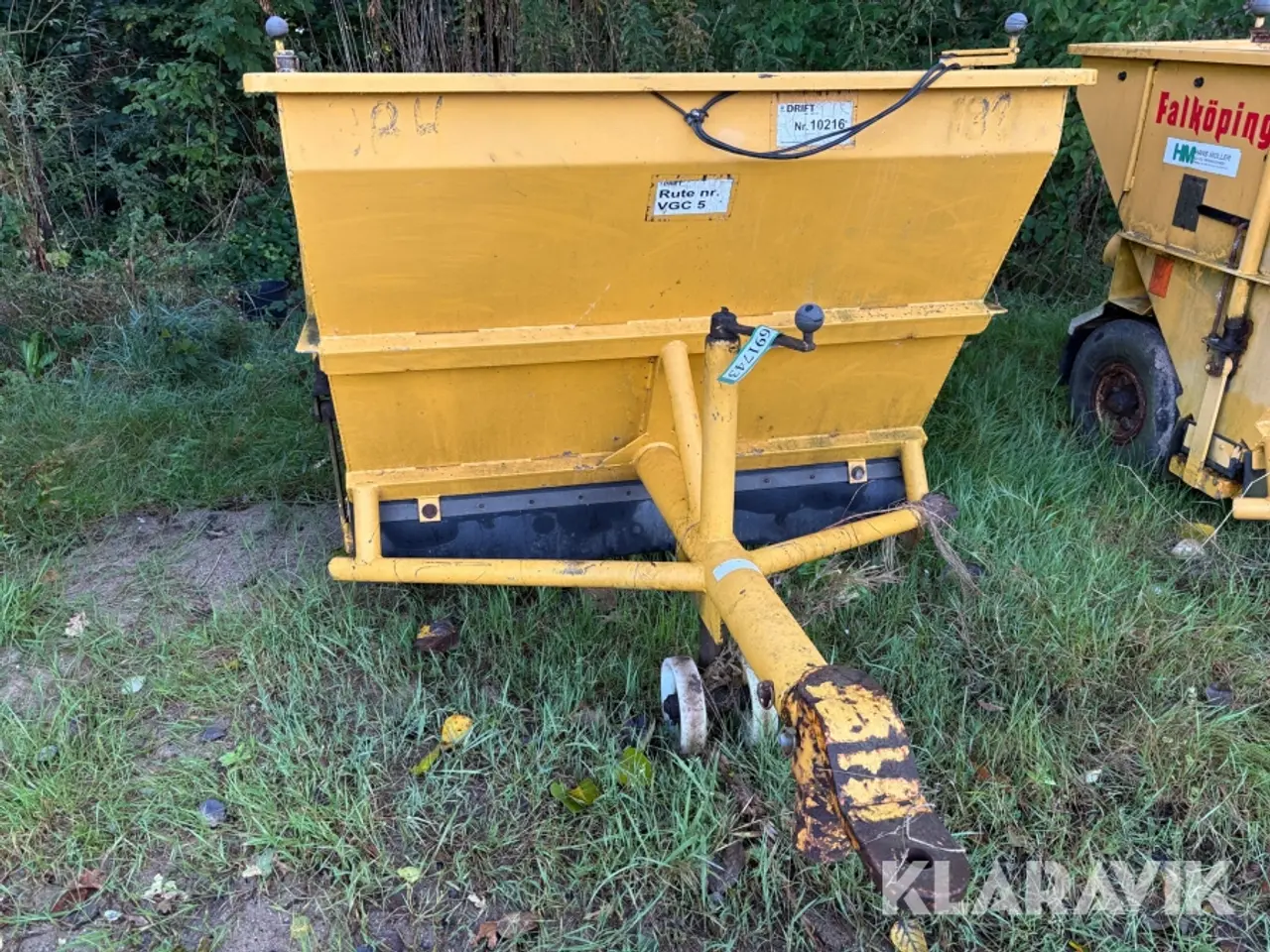 Billede 3 - Sand/saltspreder Falköping T-12E 2 stk