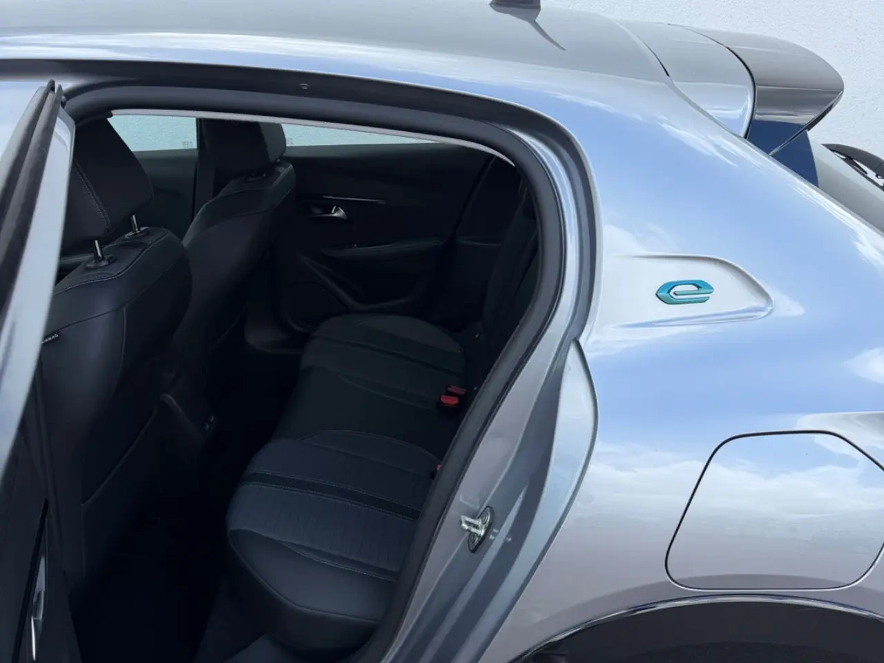 Billede 5 - Peugeot e-208 50 Allure
