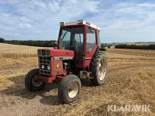 Traktor International 685xl