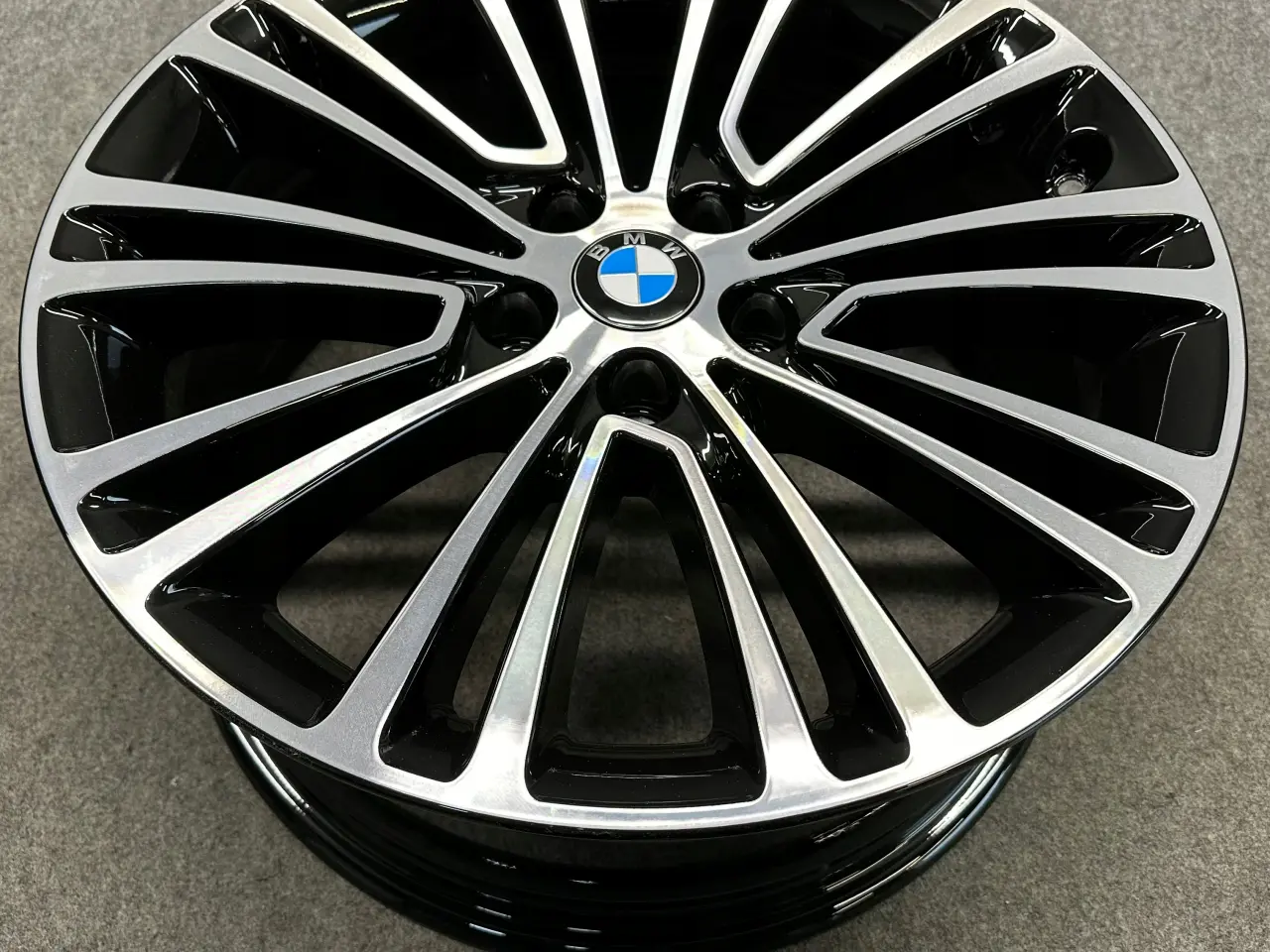 Billede 1 - BMW 5 G30 G31 WZ 634 5x112 18 8.0" x 18" ET 30