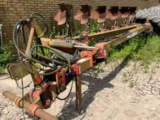Agrolux SRT 698 AX 6 furet halvbugseret plov