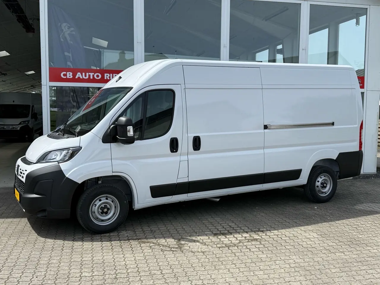 Billede 2 - Fiat Ducato 33 L3H2 2,2 Multijet 140HK Van 6g