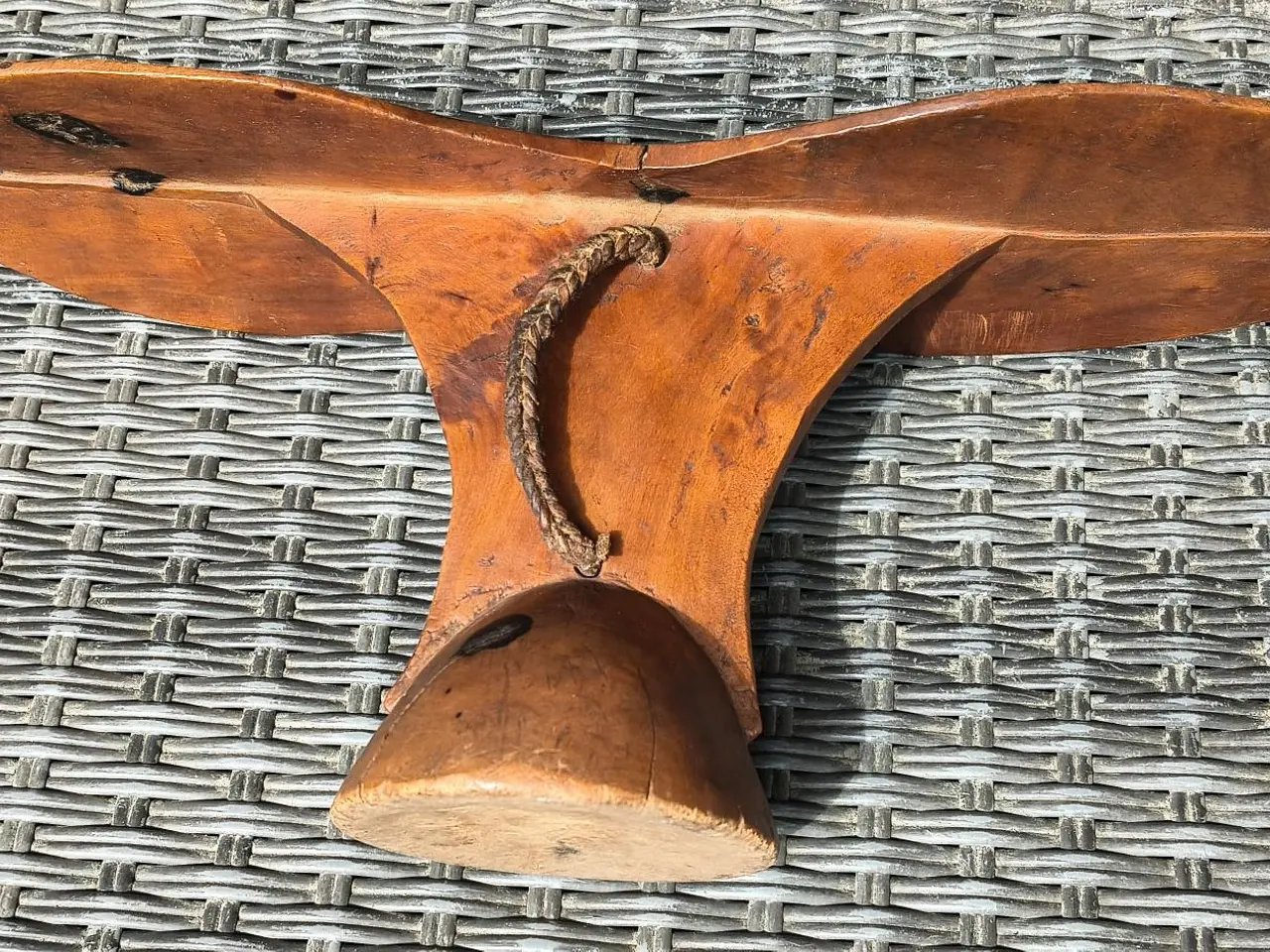 Billede 2 - NYANGATOM "OMO DALEN" HOVEDPUDE, 36 CM, I FLOT STA