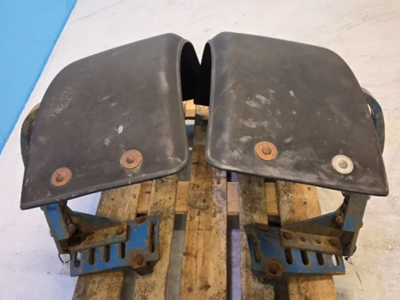 Billede 5 - New Holland 8340 Hjulskærm Sæt