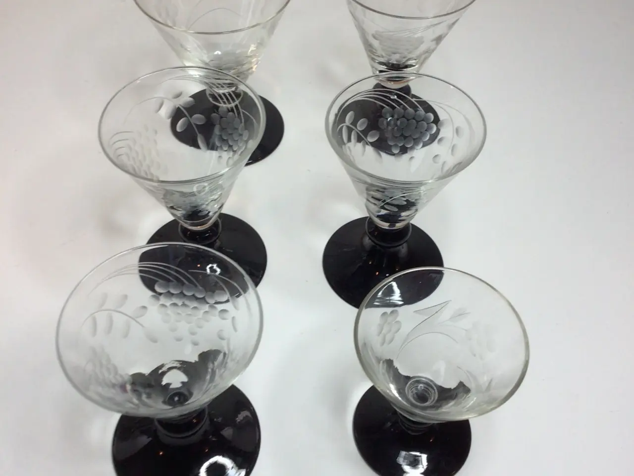Billede 1 - Sortfodsglas, dessertvin, 6 stk. (nu 5 stk.)