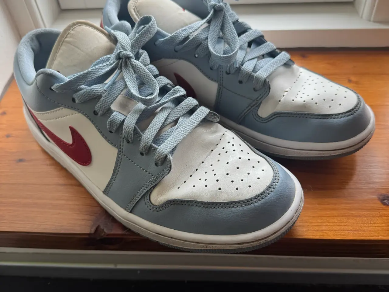 Billede 1 - Nike Air Jordan 1 Low