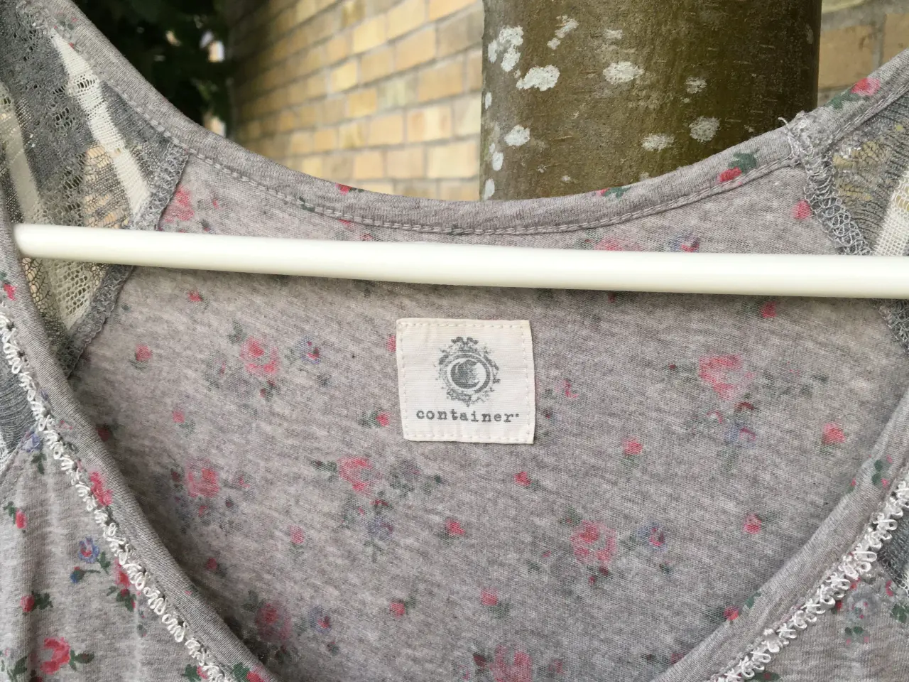 Billede 3 - Flot kjole med talje i god kvalitet str. 38
