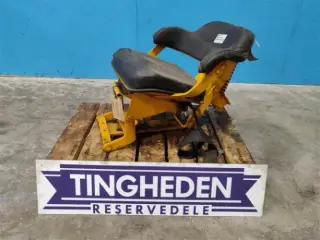 John Deere 310 Sæde