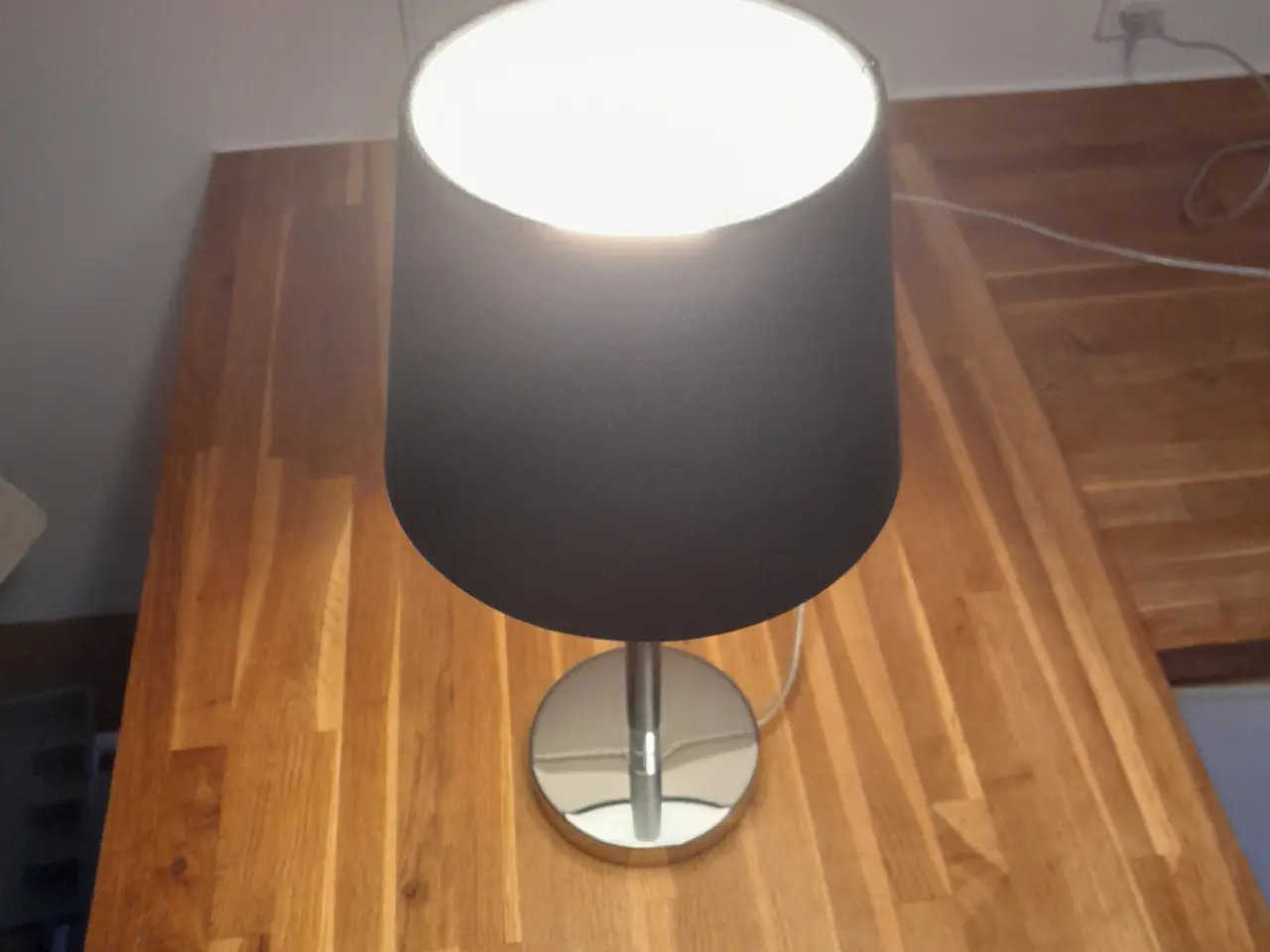 Billede 3 - Fin Lampe næsten som ny
