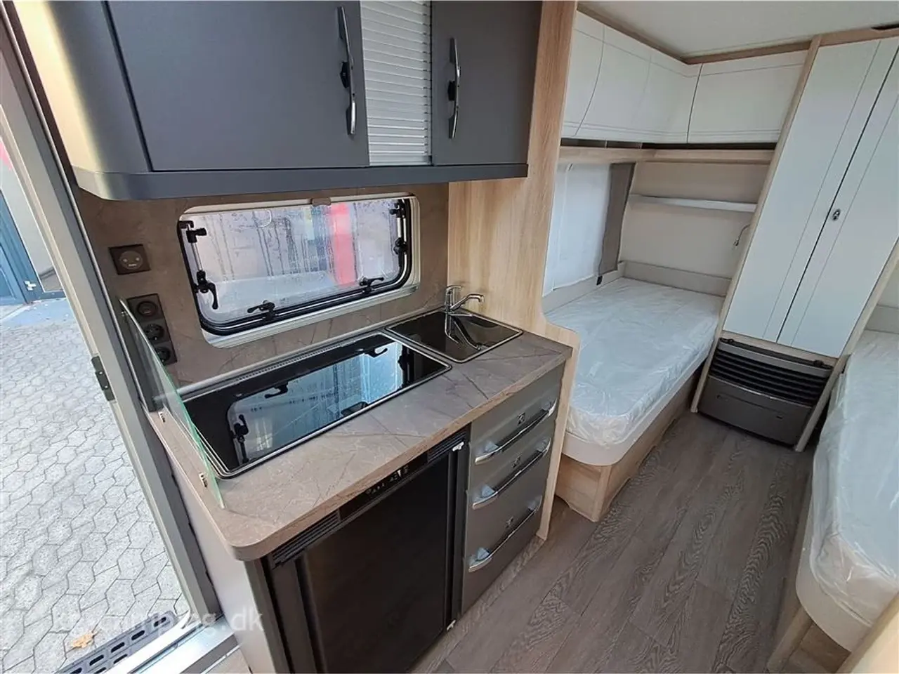 Billede 7 - 2026 - Hobby De Luxe 460 LU Ny 2026 model fra HOBBY med enkeltsenge - Kan opvejes til 1500 kg.