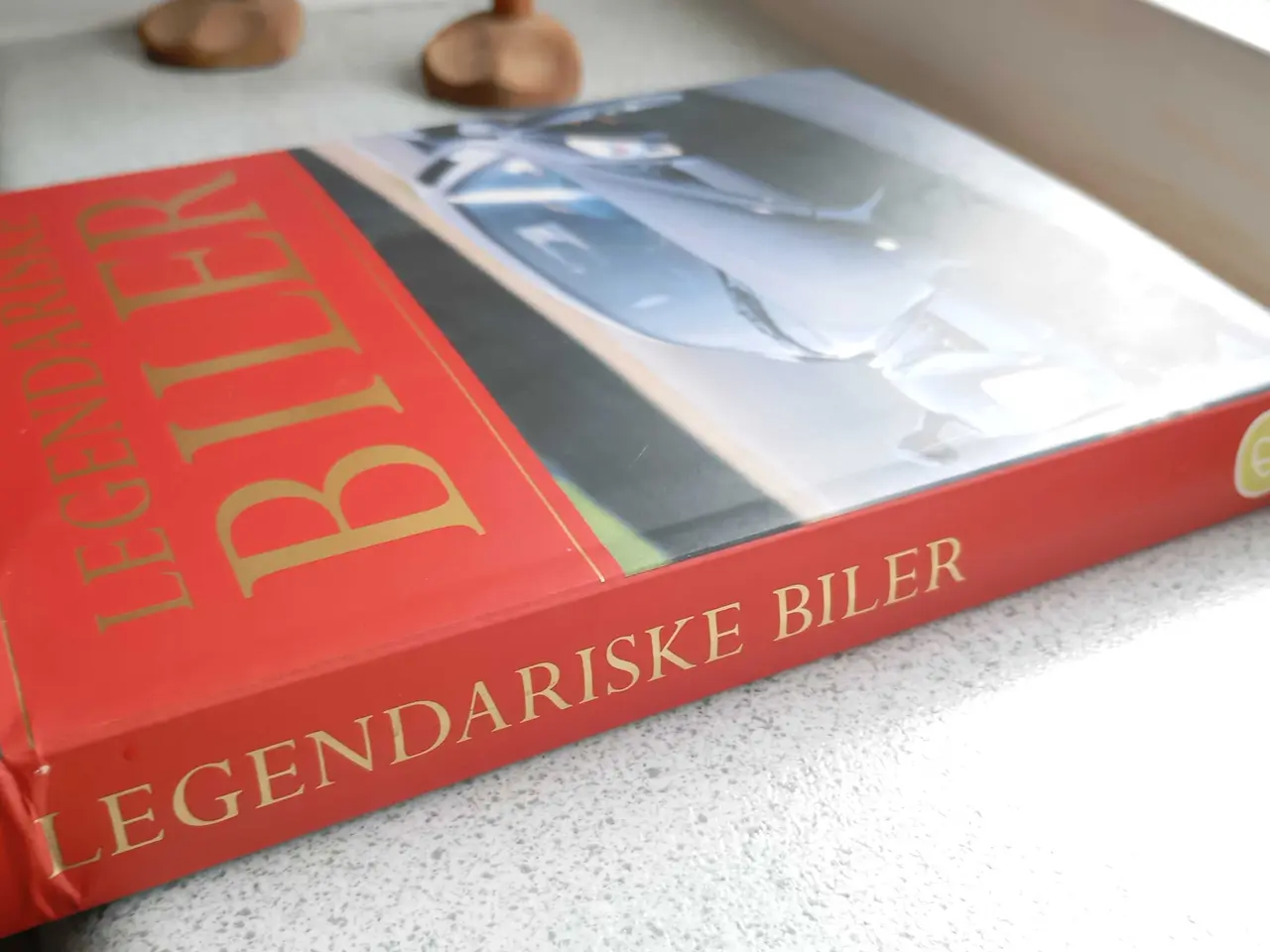 Billede 4 - Bog om legendariske biler
