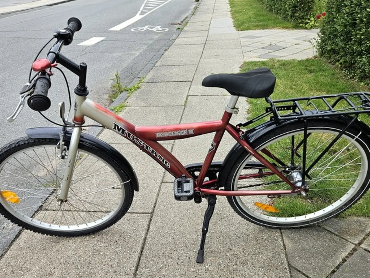 Billede 1 - Barnecykel sælges. 