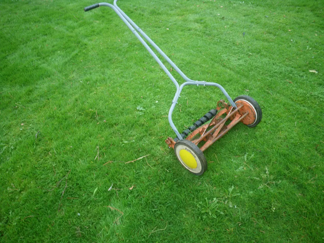 Billede 1 - Plæneklipper