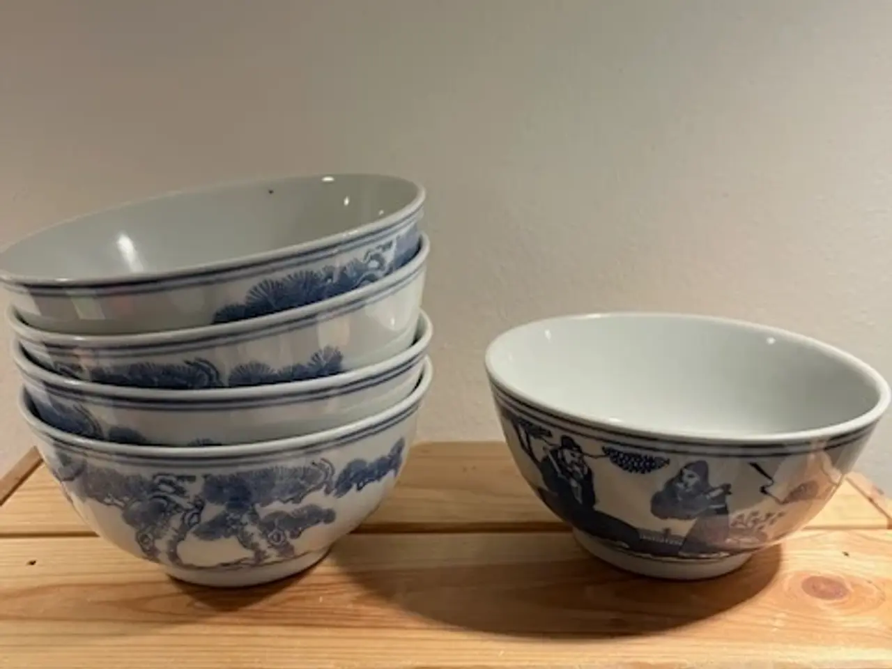 Billede 1 - Sæt med 5 smukke kinesiske porcelænsskåle–Blå&hvid