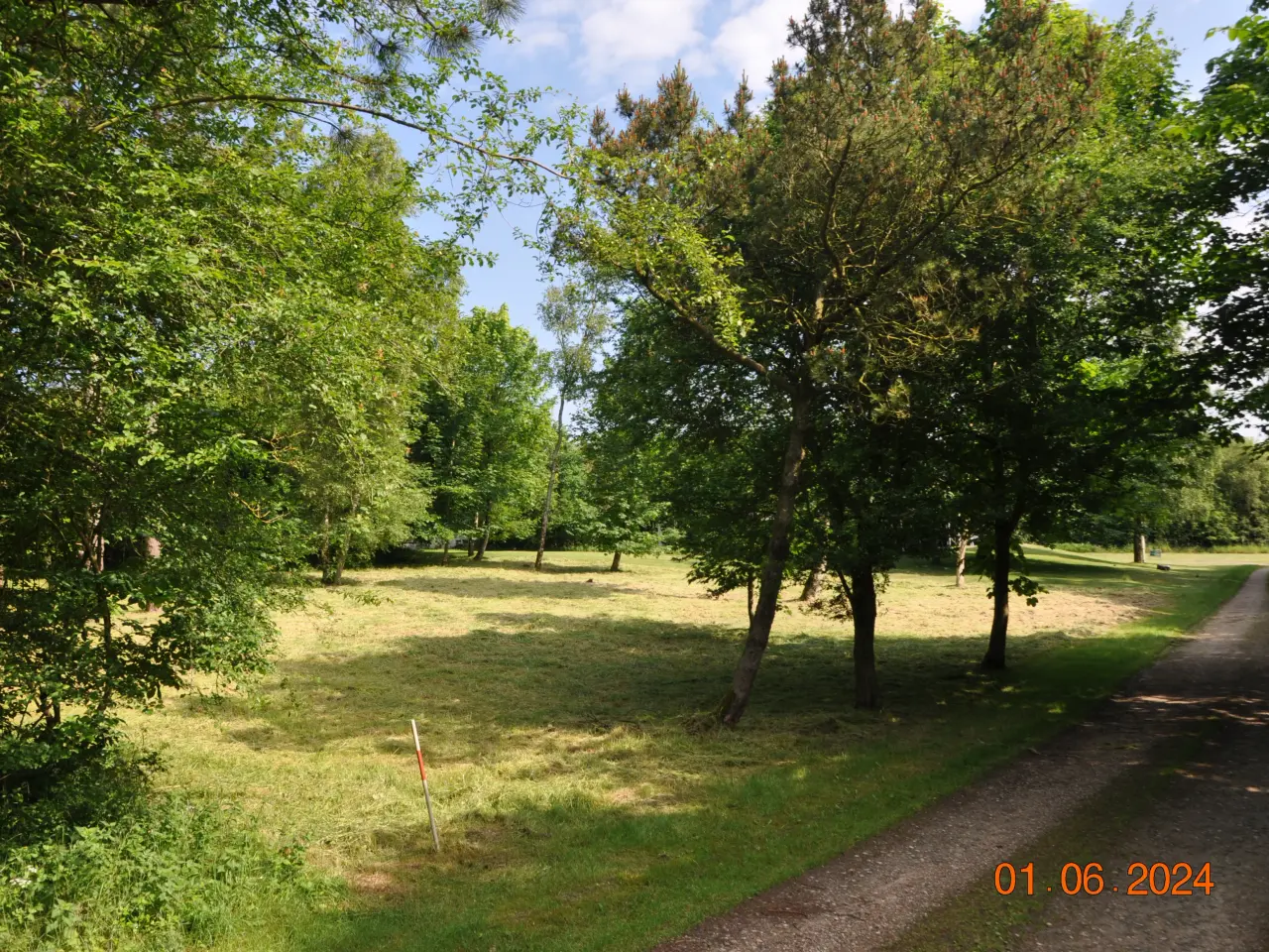 Billede 1 - Sommerhusgrund i Hvalpsund