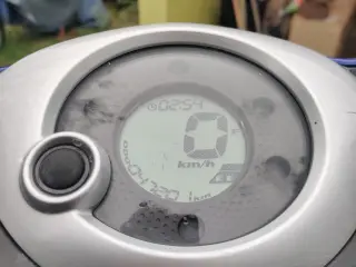 Yamaha Neo 4t