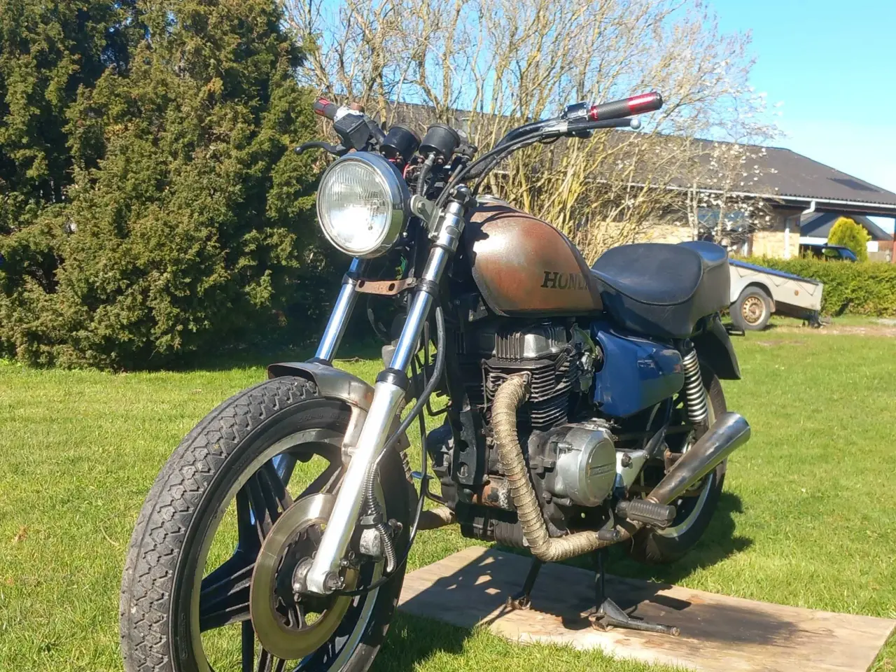 Billede 1 - Honda cm 400 motorcykel