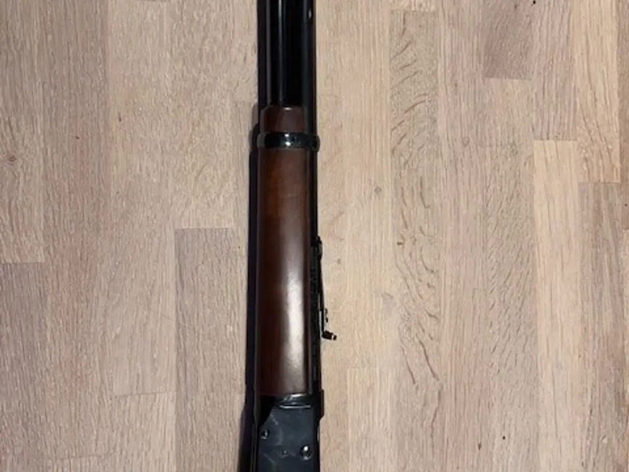 Billede 3 - WINCHESTER MODEL 94AE, bøjlespænder i KAL .44 REM