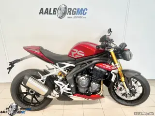 Triumph Speed Triple 1200 RS Carnival Red