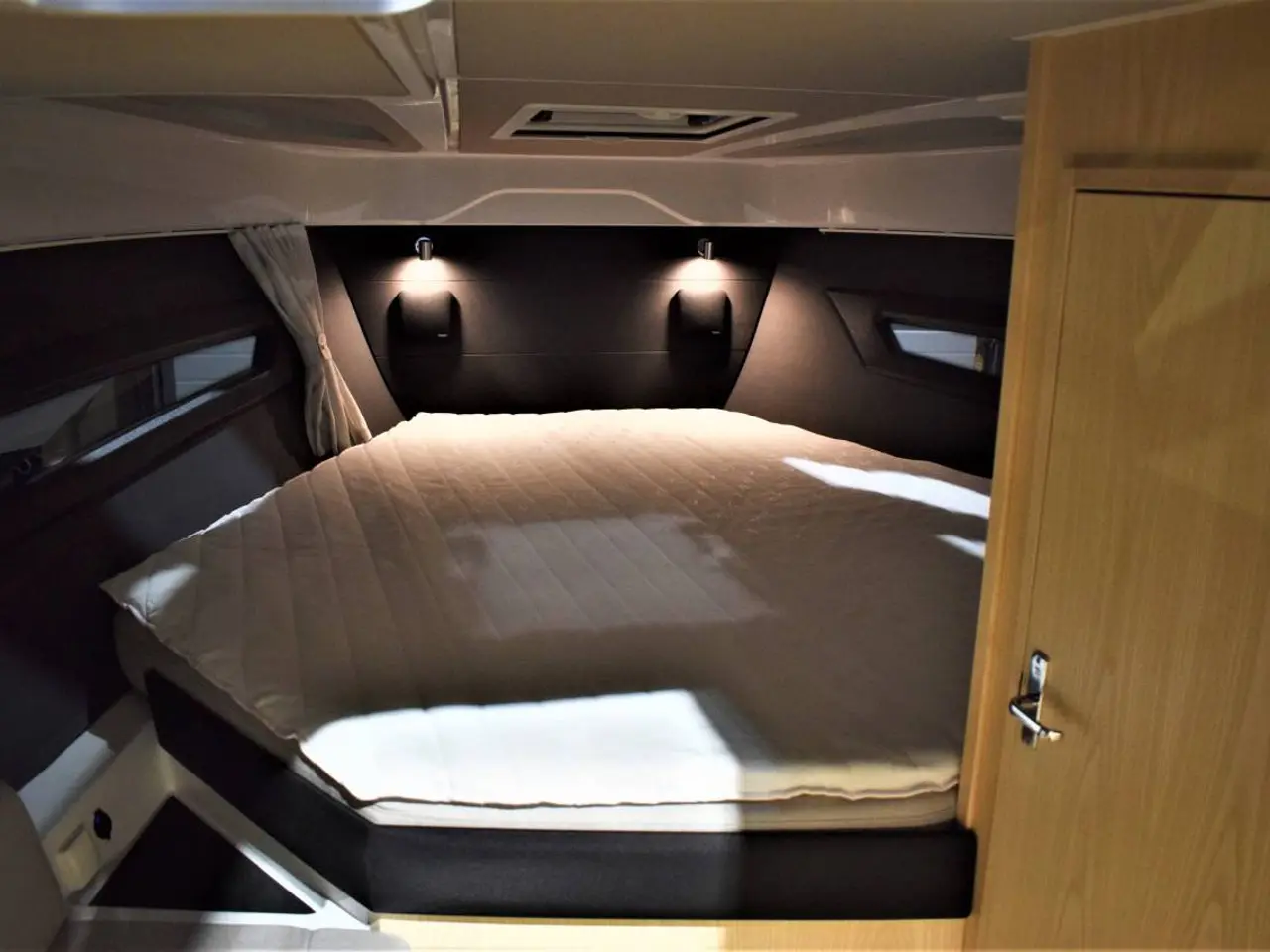 Billede 33 - Finnmaster T9 - 2 X F300 Yamaha/Udstyr