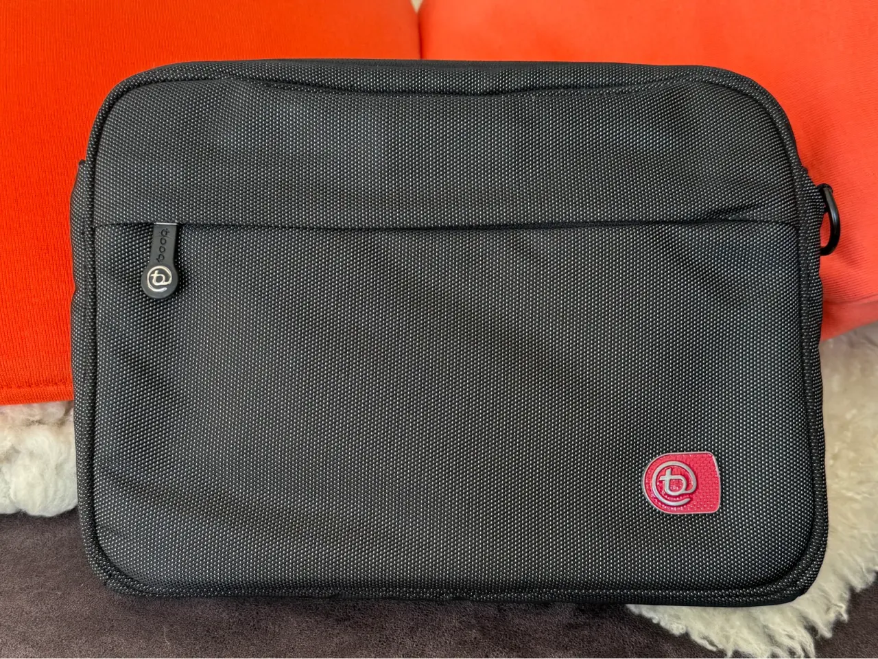 Billede 1 - Flot Booq computer taske til Apple IPad mm