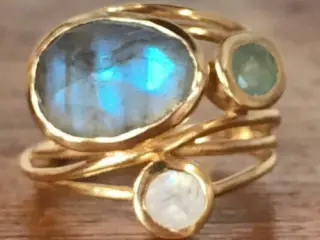 Ring-White Opal-og Moon stone flere strørrelser