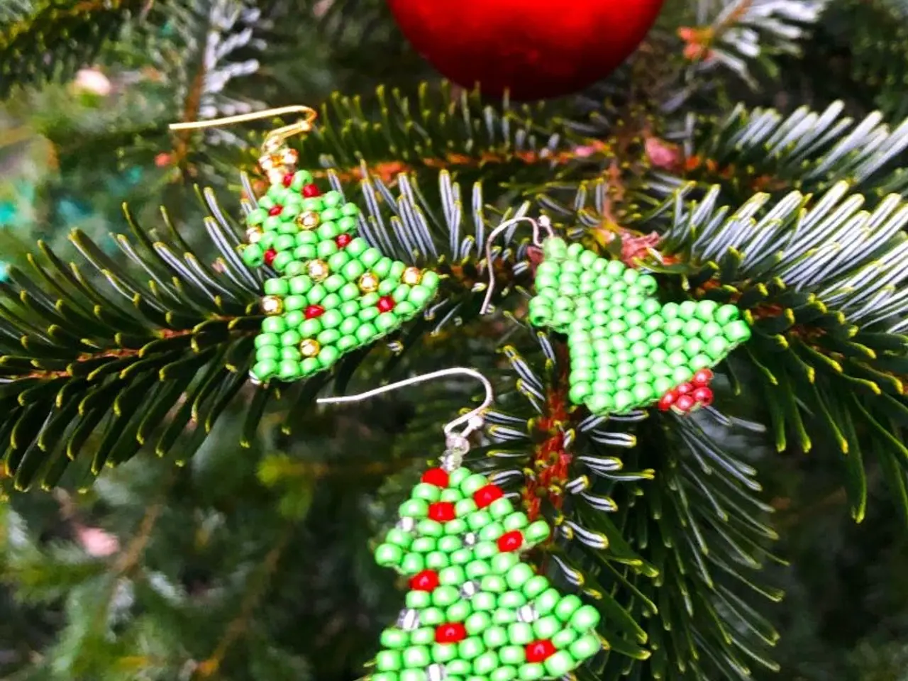 Billede 1 - JULETRÆ-ØRERINGE - håndlavet unika