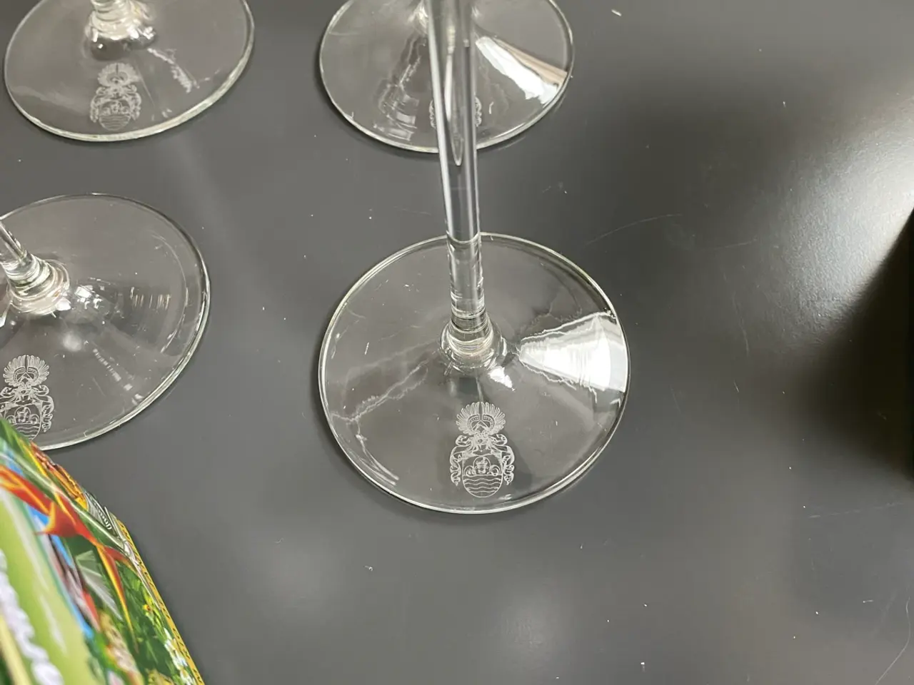 Billede 6 - Underberg høje glas og flasker
