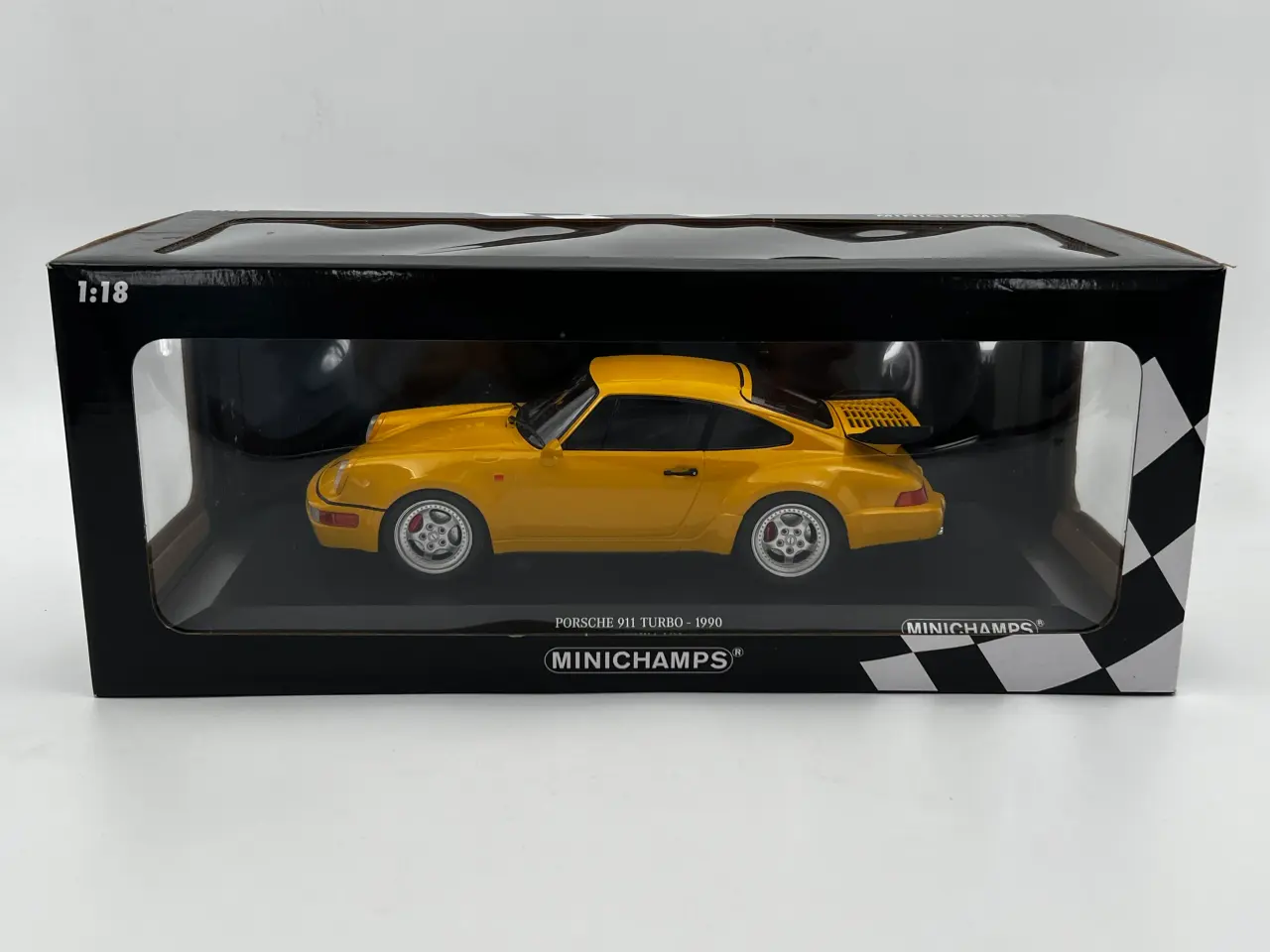 Billede 8 - 1990 Porsche 911 Turbo 964 1 af 600stk - 1:18