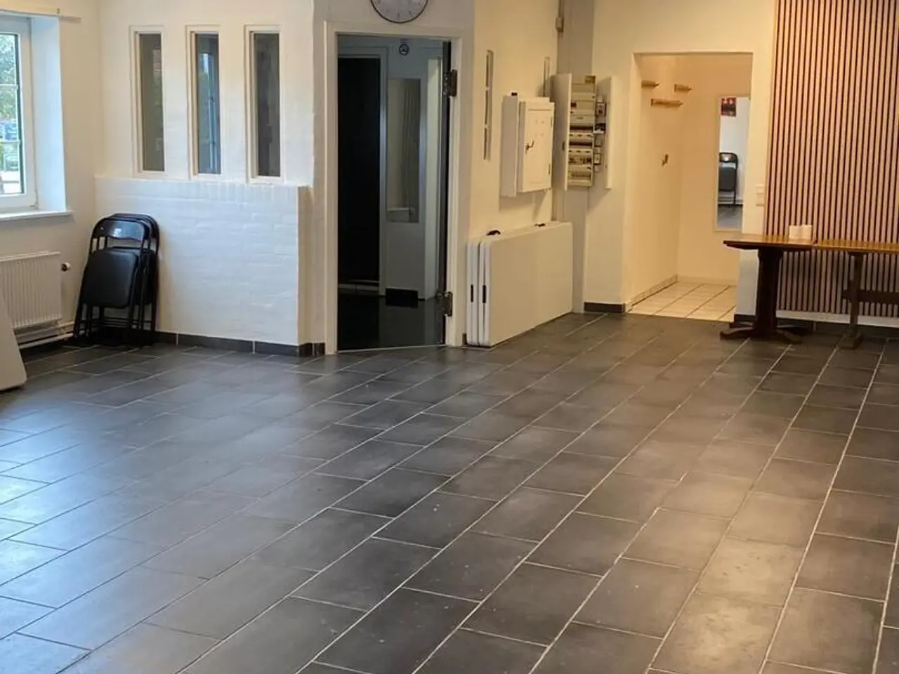 Billede 6 - Centralt i Tjæreborg