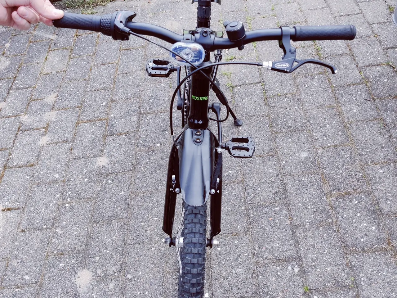 Billede 6 - Mustang Vulcan TX330 20" mountainbike med lås 