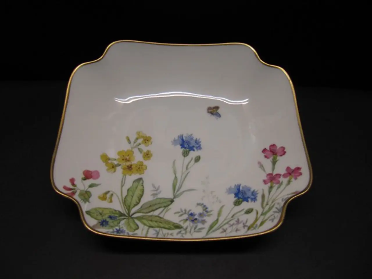 Billede 1 - Danmarks Flora Kagefad Kantet 23 x 21 cm