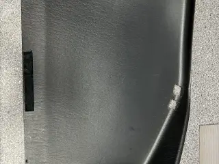 BMW E36 beklædning