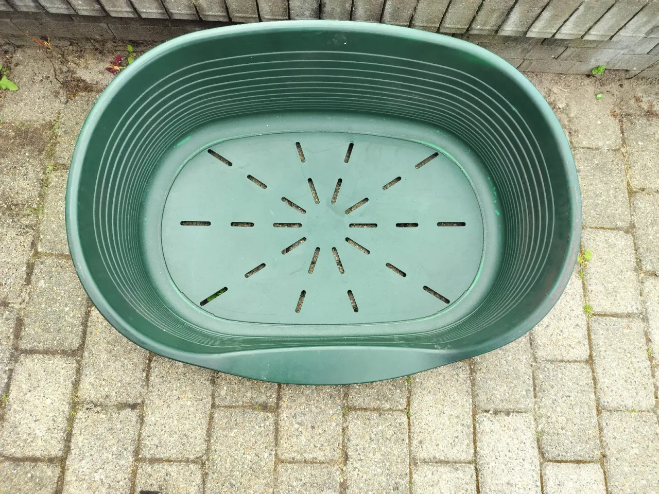 Billede 1 - Hundekurv i plast