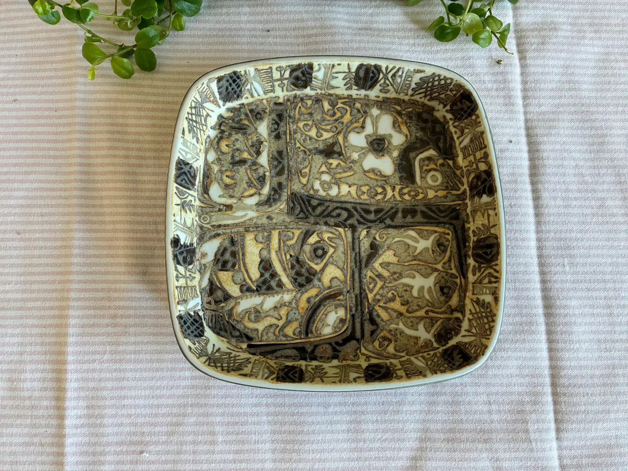 Billede 1 - Royal Copenhagen Kunstfajance - Fad/skål