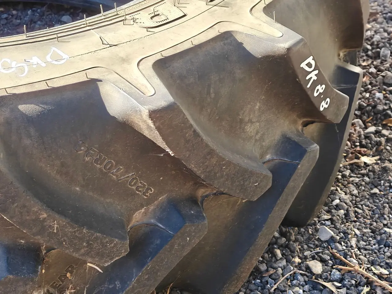 Billede 8 - Goodyear 320/70R24 XXX