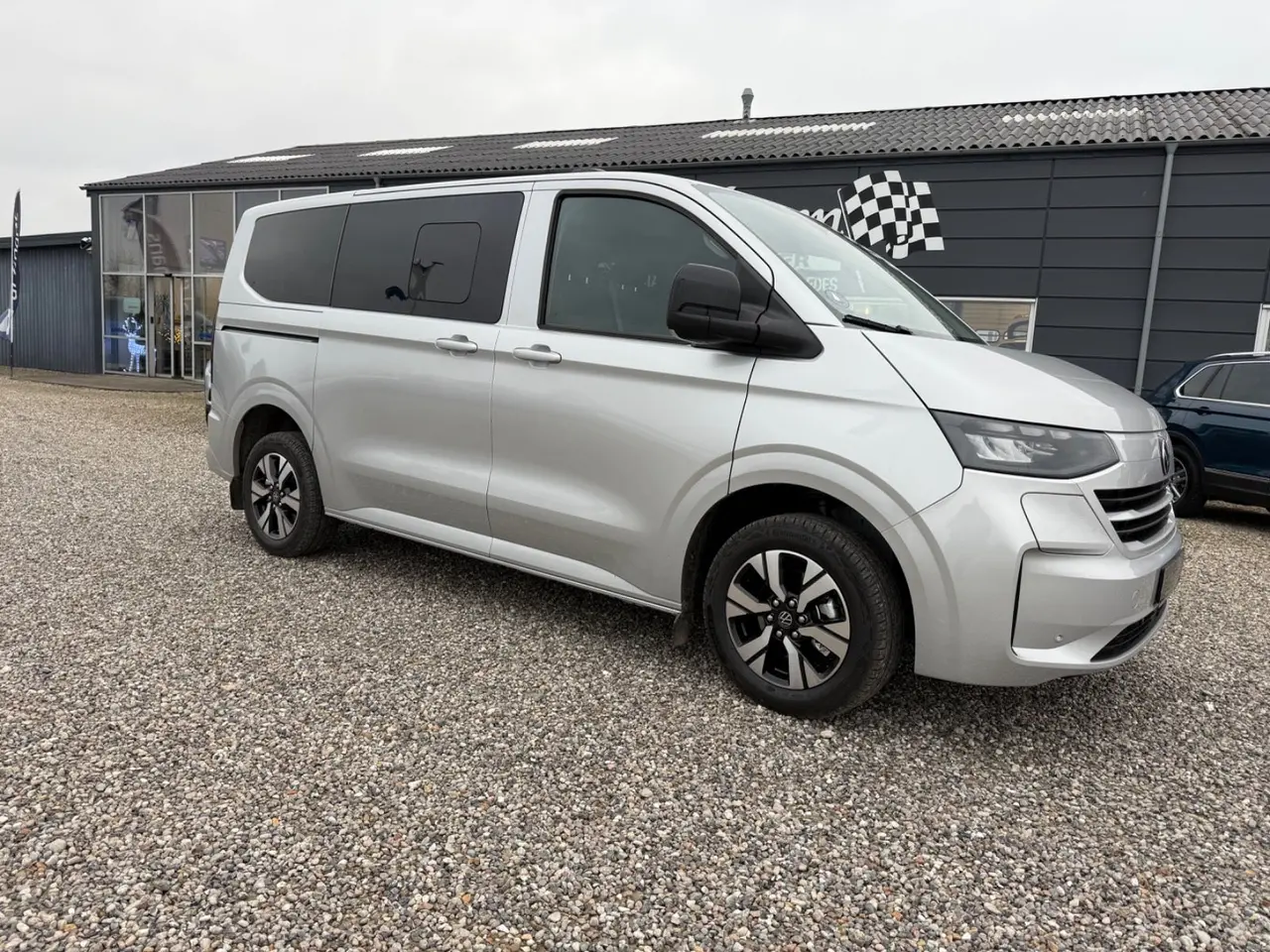 Billede 2 - VW e-Caravelle 64 Life SWB