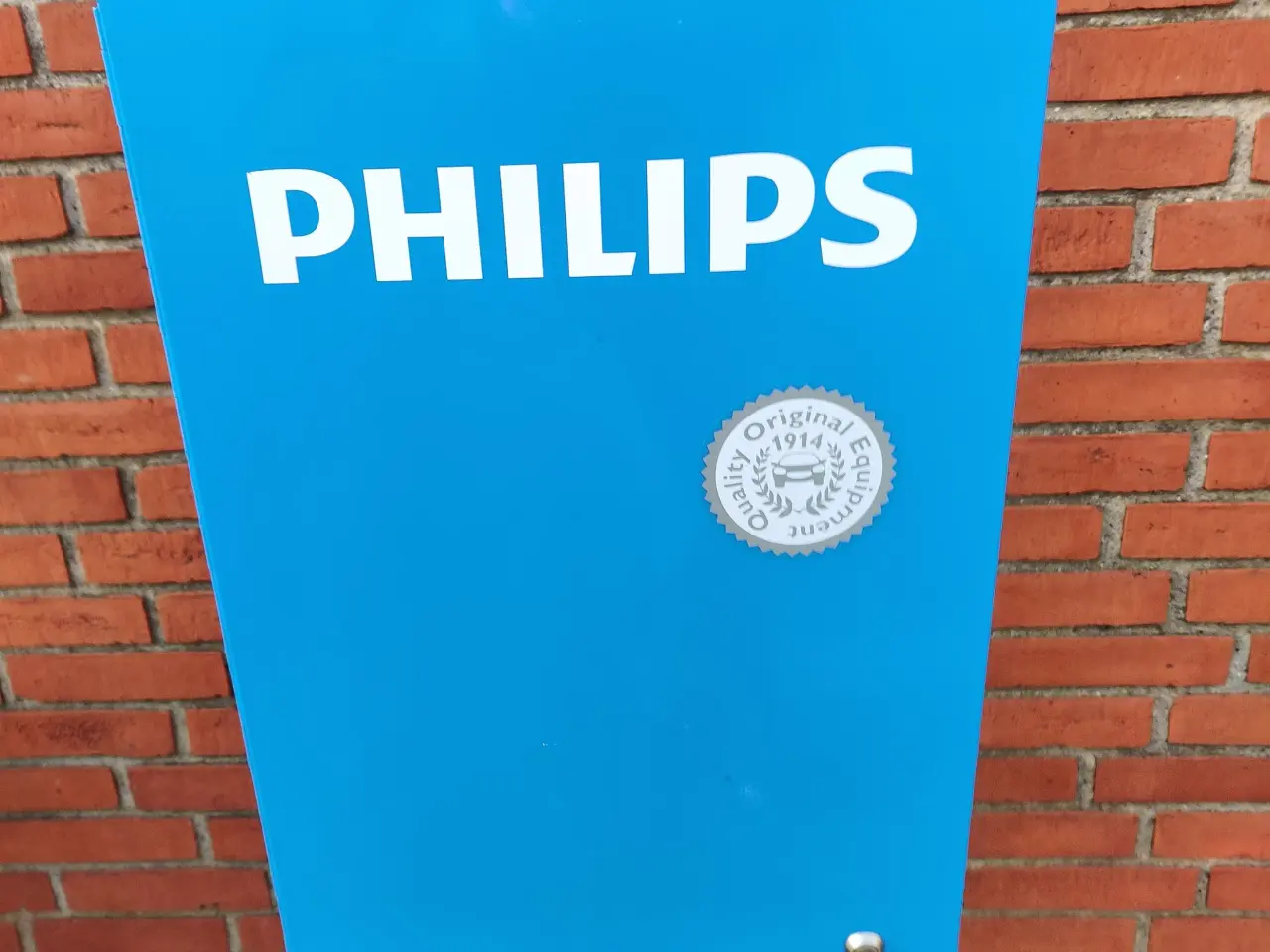 Billede 1 - Ophængsskab 