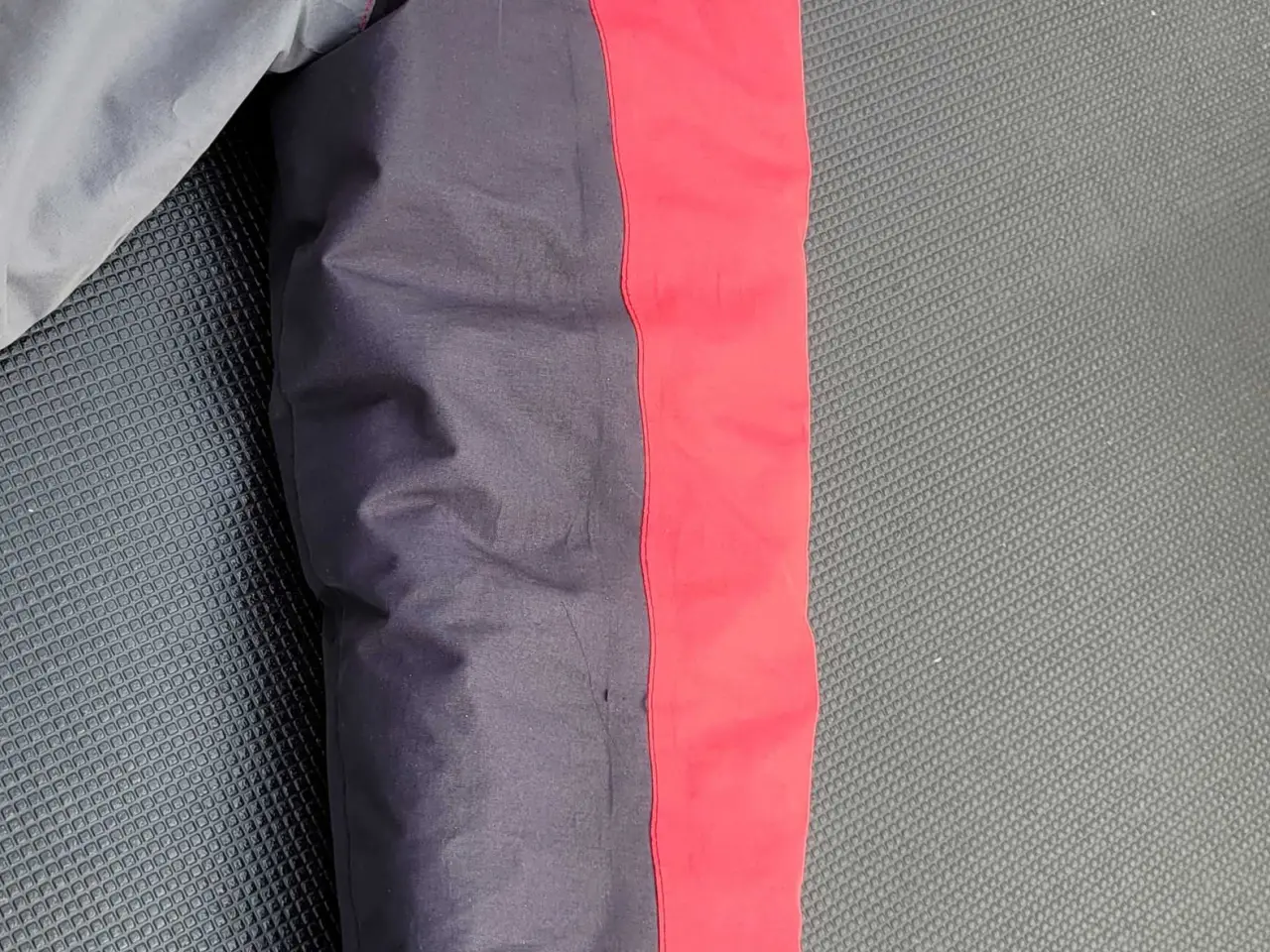 Billede 4 - Fleecejakke str 11-12 år. 150 kr.