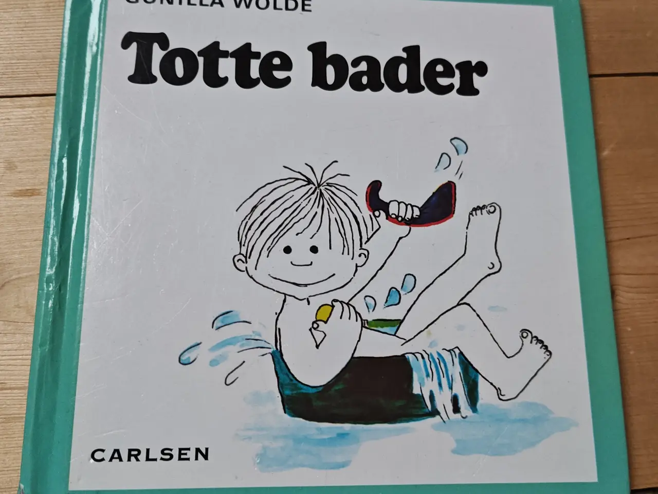Billede 1 - Nr.2 Totte Bader BOG af Gunilla Wolde