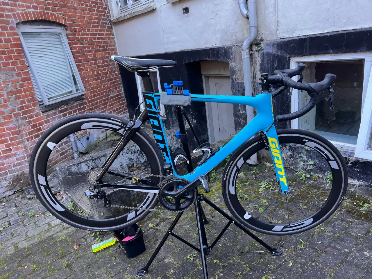 Billede 2 - Giant racercykel 56 cm 28"/700c blå/sort unisex