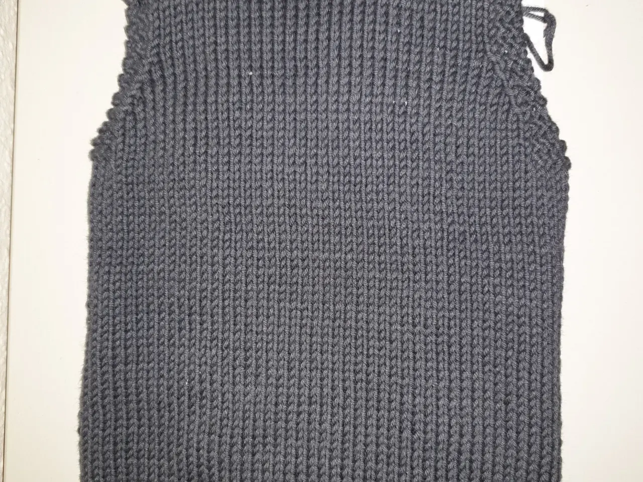Billede 2 - Babyvest str. 0-3 mdr (str. ca 56 cm) - helt NY! 