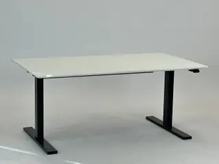 Linak Hæve/sænkebord – Hvid/Sort Stel 140x80 cm
