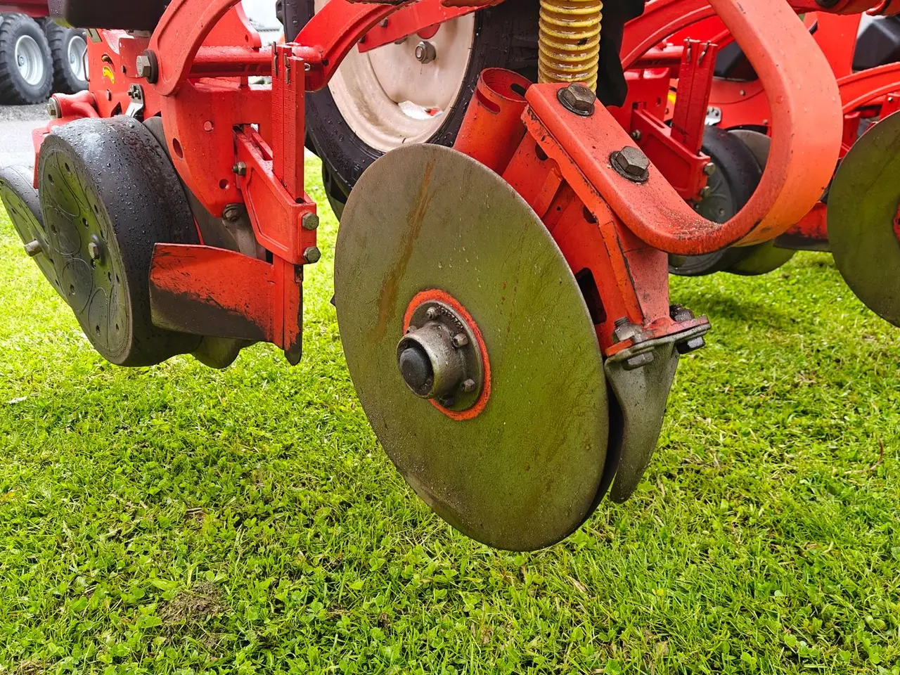 Billede 11 - Maschio Gaspardo MANTA ISOTRONIC 12-75 XL Med fronttank